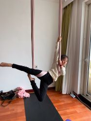 -Yvon yoga 瑜伽·精准体态管理中心
