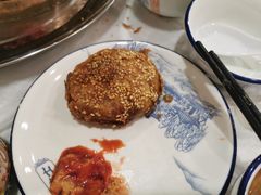 芝麻烧饼-胡同儿老北京涮肉
