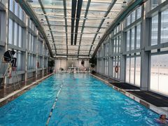 裙楼露台泳池-上海明天广场JW万豪酒店