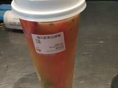 超级水果四季春-LELECHA乐乐茶(美罗城店)