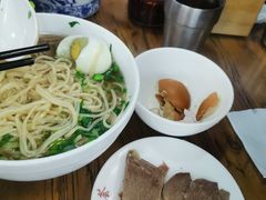-陇上全荟兰州传统牛肉面(延吉路店)