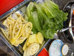 -金鼎雪山牦牛杂火锅(理县总店)