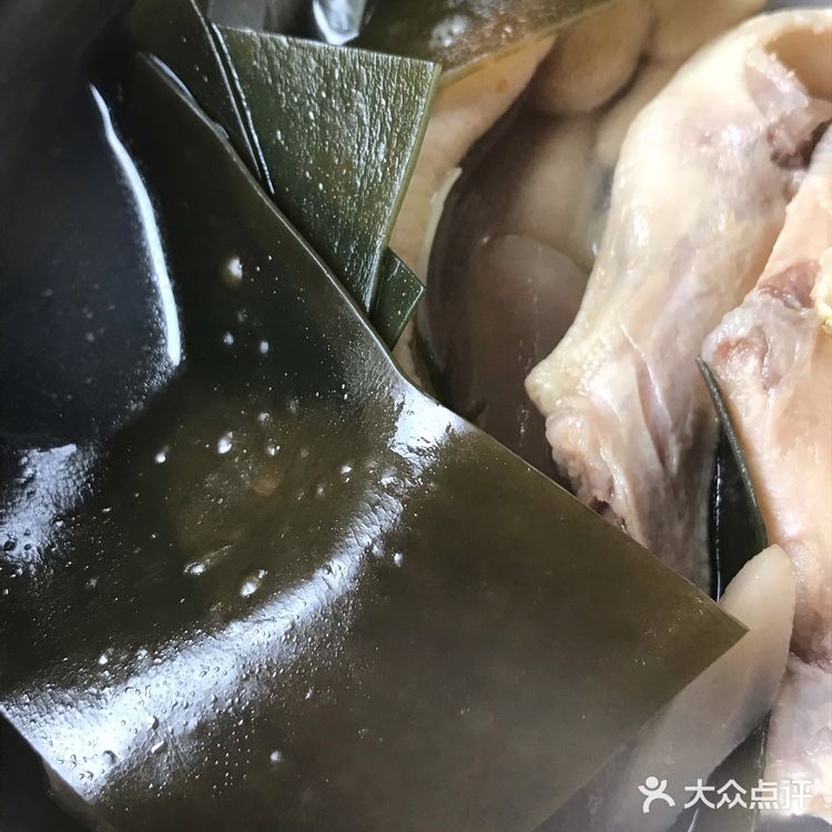 叮当当叮当当家常菜之海带酸萝卜苦藠鸭掌汤