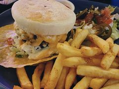 -Famous肥猫墨西哥音乐餐吧(五棵松华熙LIVE店)