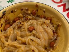 刮凉粉-东排食堂长沙小吃大排档(五一广场店)