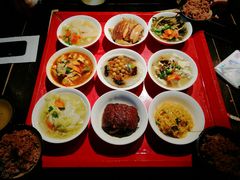 -蓝田九大碗民俗食府(蓝田店)