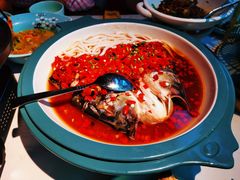 自制剁椒鲜鱼头-异鄉辣椒炒肉