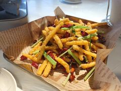 -石牌岭小亮蒸虾•湖北老字号(左岭店)