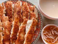 -一品鲜鱼锅贴(人民一路店)