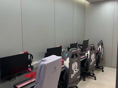 -栈逗电竞馆·胶囊房(萧山旺角城店)