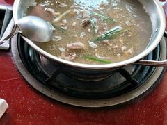 -老石黑山羊毛驴肉火锅(金凯广场店)