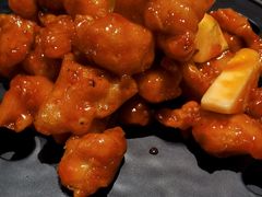 菠萝咕咾肉-1718食尚馆·太湖菜(龙之梦太湖古镇店)