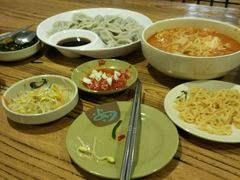 -绿岛汤泉韩式休闲会所