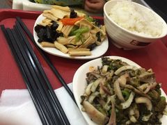 -来必堡(娄山关路店)