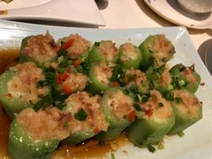 -港丽餐厅(高德置地店)