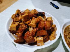红烧肉炖豆腐-老于餐厅(民生路店)