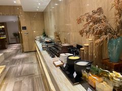 -上海外滩老码头亚朵酒店