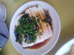 皮蛋豆腐-闻道食府烙饼卷带鱼(原车耳营店原大觉寺店)