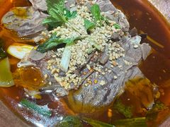 -桥边小楼·手工云南菜·古城观景小楼