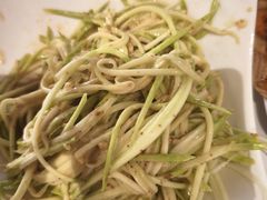 -何适山庄 ·可团建(水长城P2停车场店)