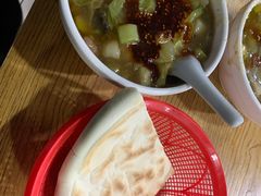 -邢老三肉丸糊辣汤(西安总店)