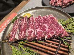 -草家酱蟹炭火烤肉店(珲春南路一店)