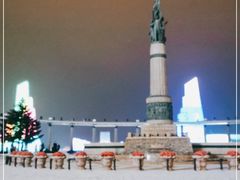 -人民防洪胜利纪念塔