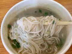 -汪记鲜鱼糊汤粉(沈阳路总店)