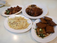 -阿水狮猪脚大王(台中公园店)