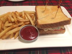 -芭莉与彩虹西餐厅(成都合生汇店)