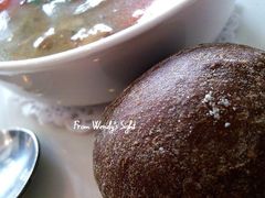 菌菇蔬菜浓汤，配的谷物面包-榖屋house of flour(张江首店)