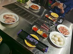 -马路牙子地桌烤肉(工体店)
