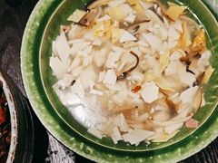 -古都历食南京菜·烤鸭·鸭血粉丝·汤包(南京博物院店)