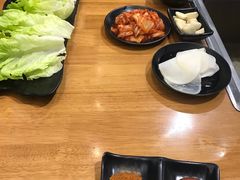 -肉甲韩国木炭烤肉(新壹街1店)