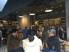 星巴克&nbsp;全黑围裙店(太古里店)-星巴克(成都太古里二店)