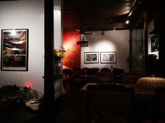 -Cuc Gach Quan Restaurant