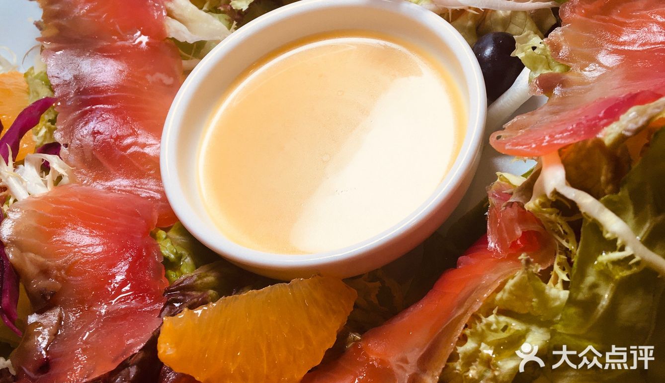 华尔道夫酒店后花园｜外滩精致美味