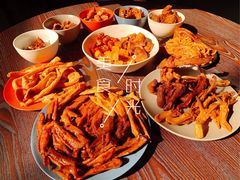 -绝味鸭脖(平山道店)