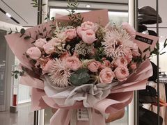 -谷莠子花艺·气球派对·绿植造景·花艺沙龙(金光华广场店)