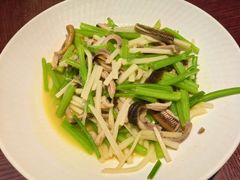 芹香鳝鱼炒猪肚-永安鱼庄·镇江菜(东吴路店)