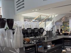 -M Stand(宁波万象城店)