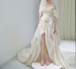 点击看大图 -拉瑞娜LaReine婚纱礼服高级定制