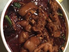手牵手-渔家颂歌渔家味道(青石路店)
