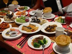 -四海一家自助餐(益田假日广场店)