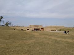 -盘龙城国家考古遗址公园