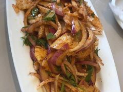 -老码头黑皮肘子锅包肉(赣水路店)