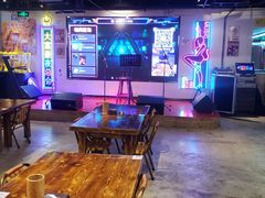 -马路牙子地桌烤肉(工体店)