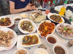 -老东镇啤酒屋海鲜加工·蒸汽海鲜·海鲜烧烤(台东店)