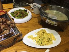 -山沟沟炒鸡(颐灏·海怡名都店)