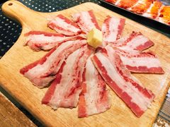 美式原切肥牛-三国惹火烤肉·中日韩烤肉集合店(百草路店)